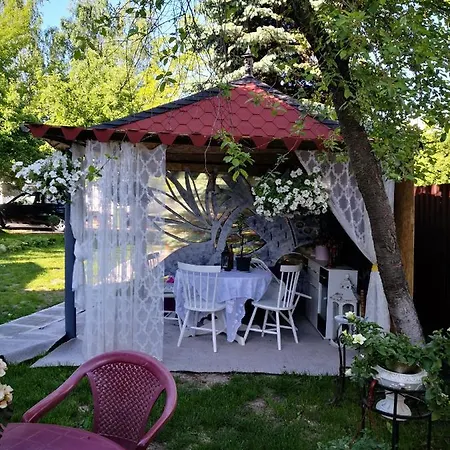 Kambario Nuoma Namelyje *